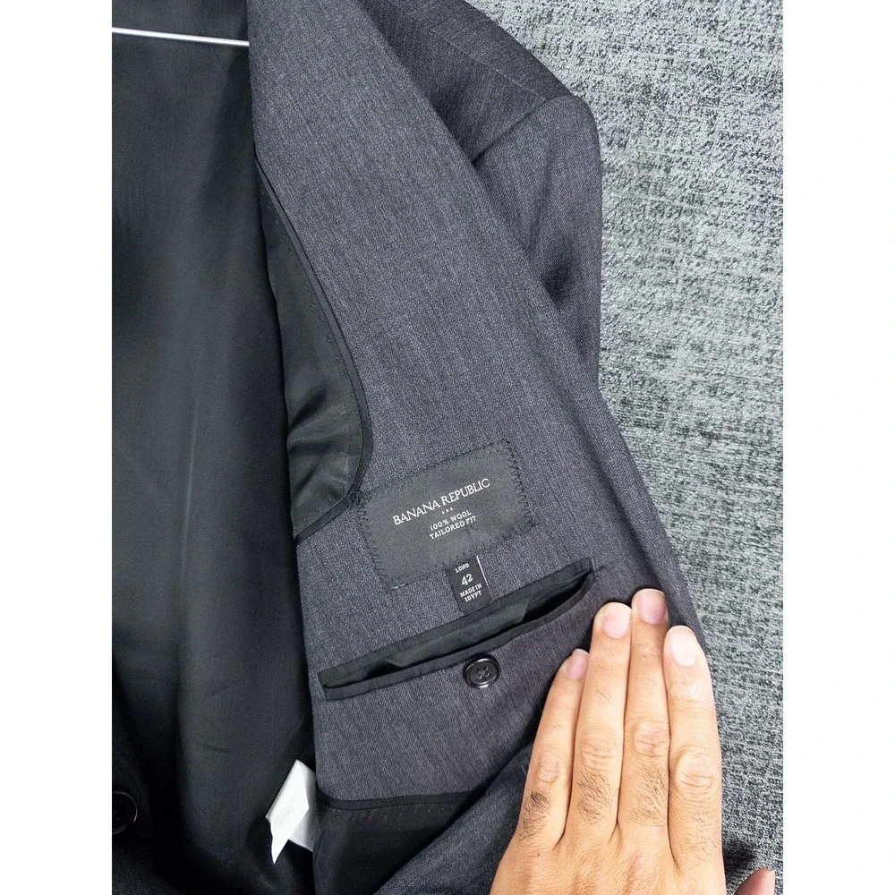 Banana Republic‎ Tailored Fit Blazer Mens 42L Gray 2 Button 100% Wool Business